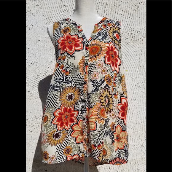 Spense Tops - SPENCE Floral design top size L